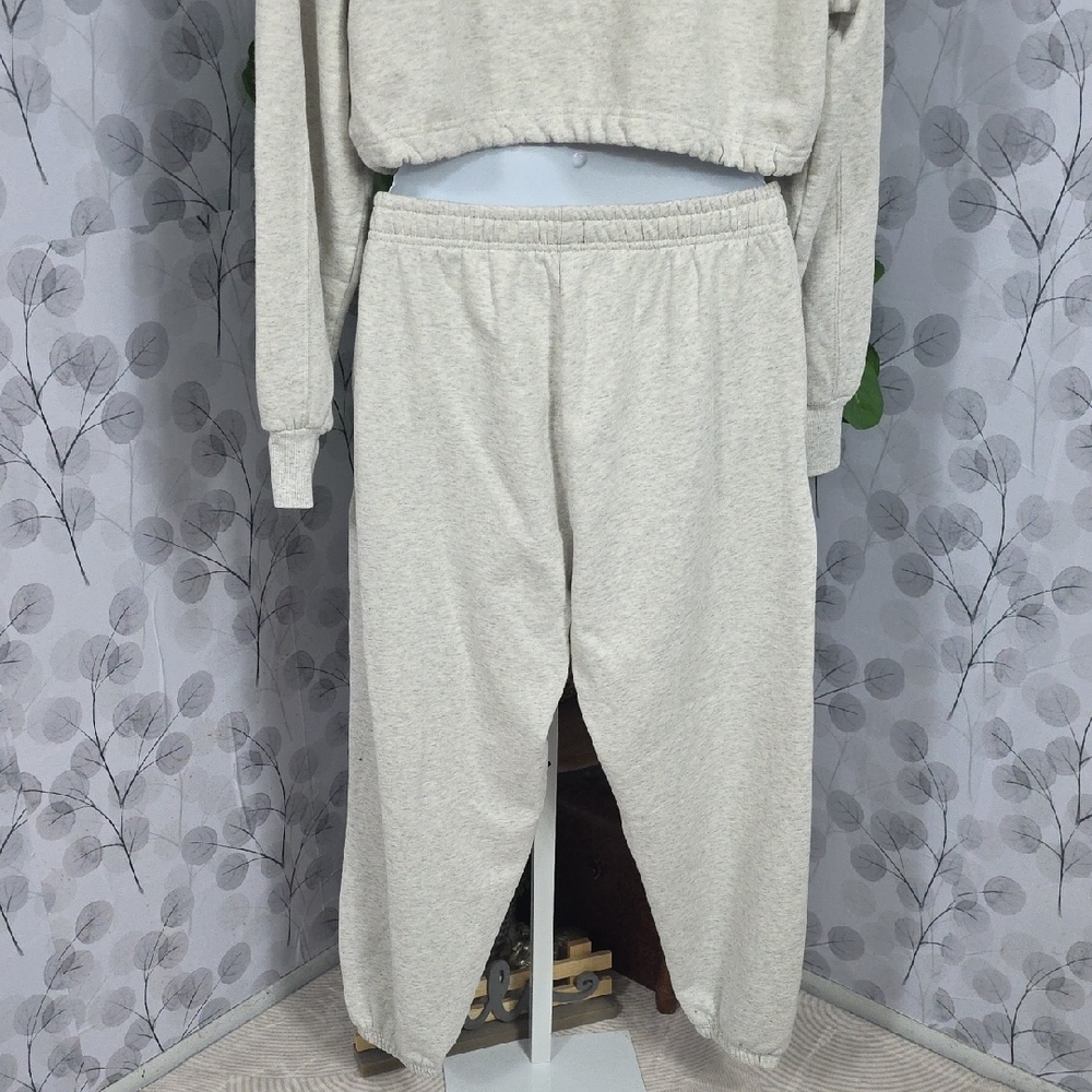 PacSun Heather Gray Lounge Set with Green Playboy Logo - Picture 12 of 15
